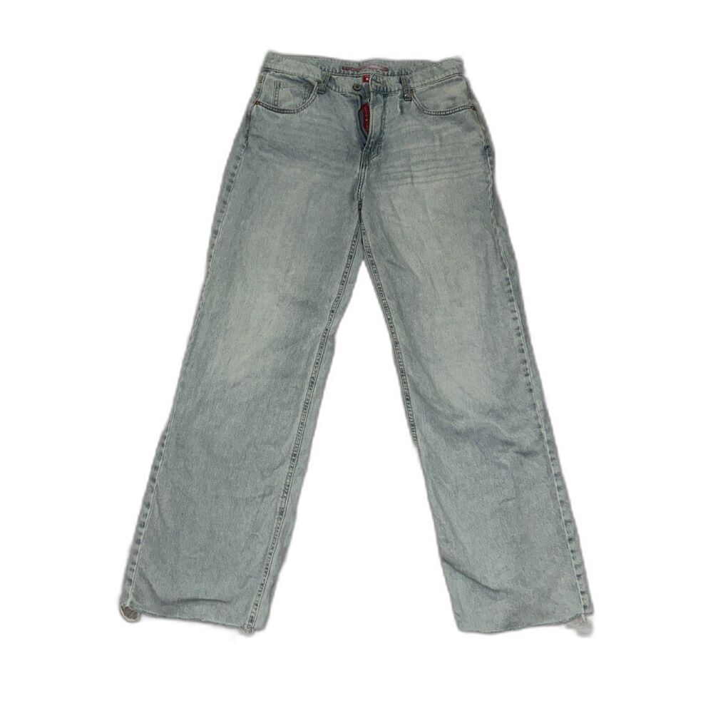 Lucky Brand Light Wash Distressed Denim Jeans